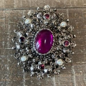 Vintage Sarah Coventry Brooch Silver Pearl Purple